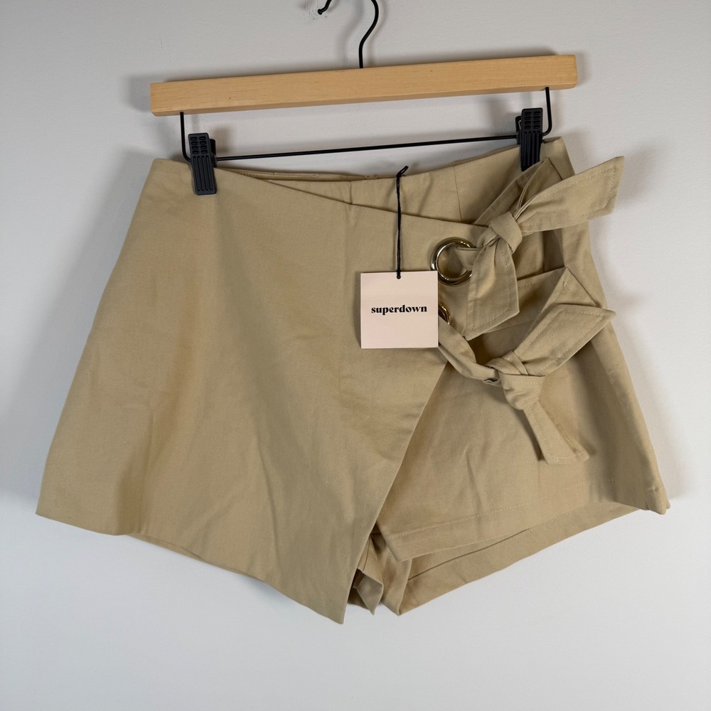 NEW Superdown Kinsley Skort Wrap Mini Skirt Medium Linen Blend Front Ring NWT